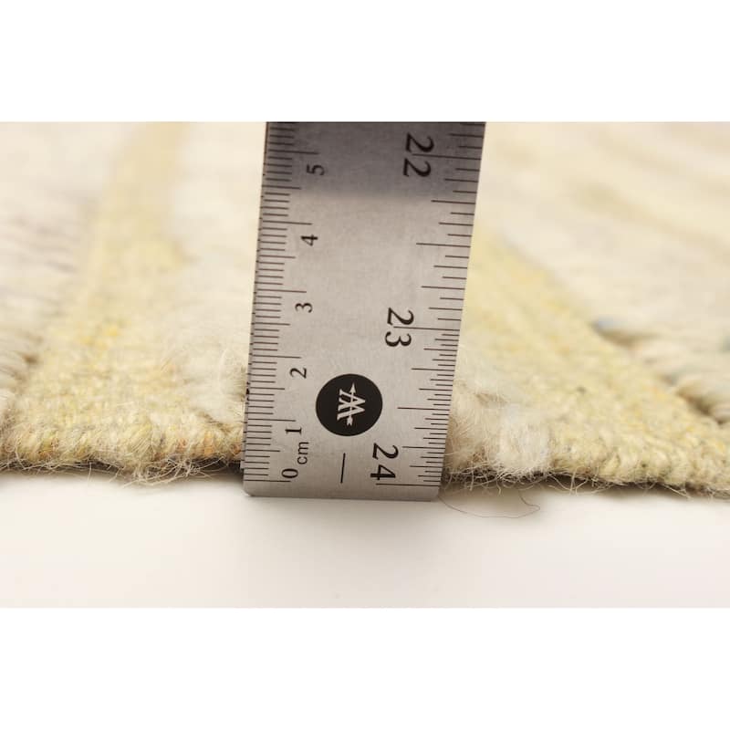 Tangier Cream Rug 4'11" x 8'2" - 4'11 x 8'2