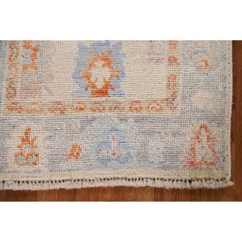 Hand Knotted Oriental 100% Wool Carpet Transitional Floral Beige & Ivories Oushak Area Rug - 2' 11'' X 2' 0''