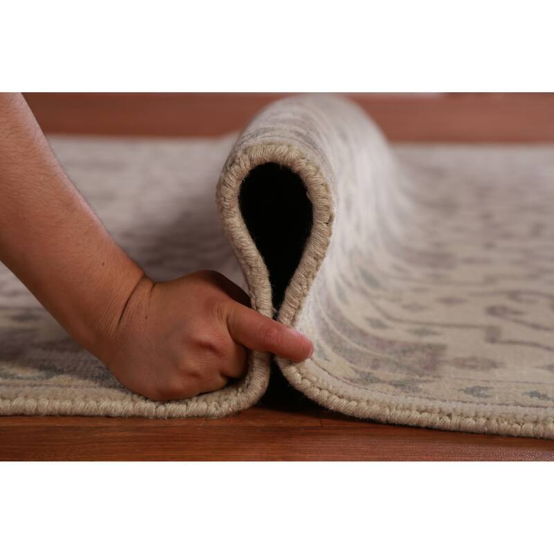 Hand Knotted Oriental 100% Wool Carpet Traditional All-Over Beige & Ivories Heriz (serapi) Area Rug - 8' 10'' X 5' 11''