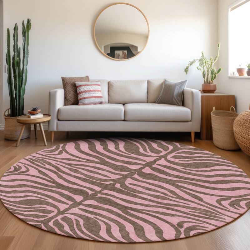 Machine Washable Indoor/ Outdoor Modern Animal Print Chantille Rug - Brown - 8' x 8'