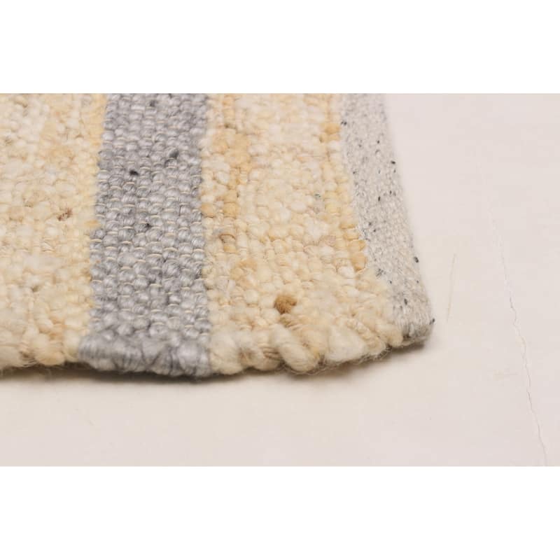 Boho Cream Kilim 5'5" x 7'6" - 5'5 x 7'6