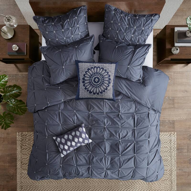 INK+IVY Sofia Cotton Embroidered Decorative Square Pillow