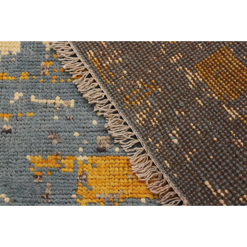 Shabby Chic Balochi Nava Blue/Beige Hand Knotted Wool Rug - 4'11'' x 6'5''