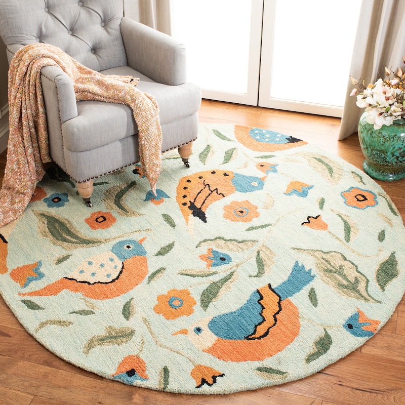 SAFAVIEH Handmade Blossom Kibariye Green Wool Rug - 6' Round - Sage/Multi