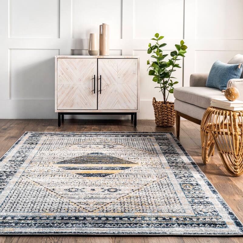 Nuloom Sarai SpinClean Machine Washable Distressed Diamond Area Rug