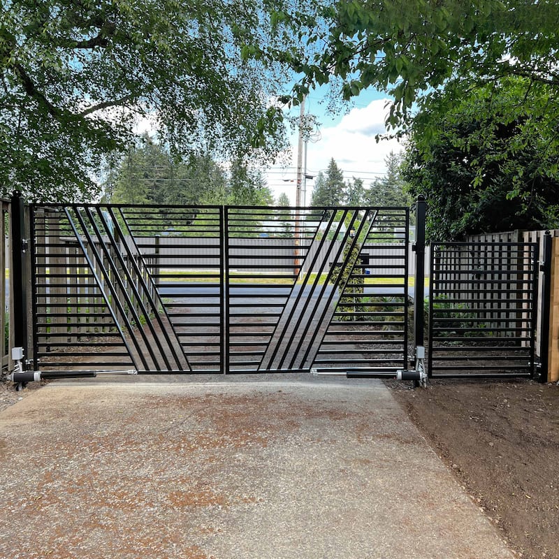 ALEKO Steel Dual Swing Garden Driveway Gate Sofia Style 18 x 6 feet with Opener