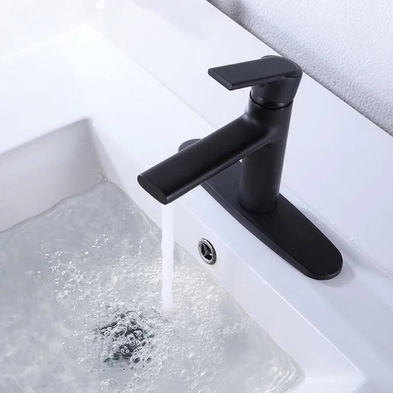 Single Handle Deck Mounted Bathroom Faucet
