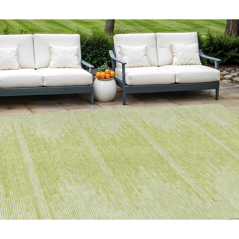 HomeRoots Abstract Transitional Rectangle Outdoor Rug - 10' X 14'