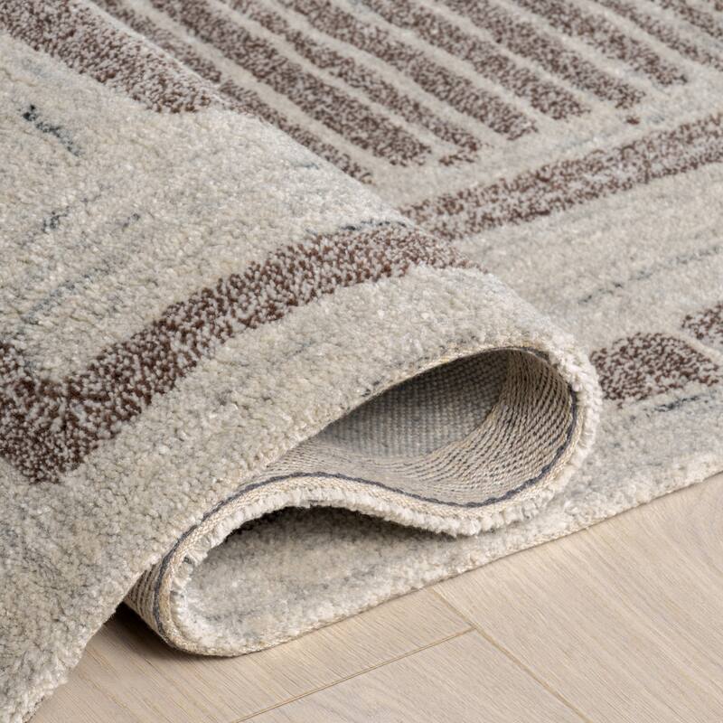 Villa Southwestern Wool Blend Area Rug