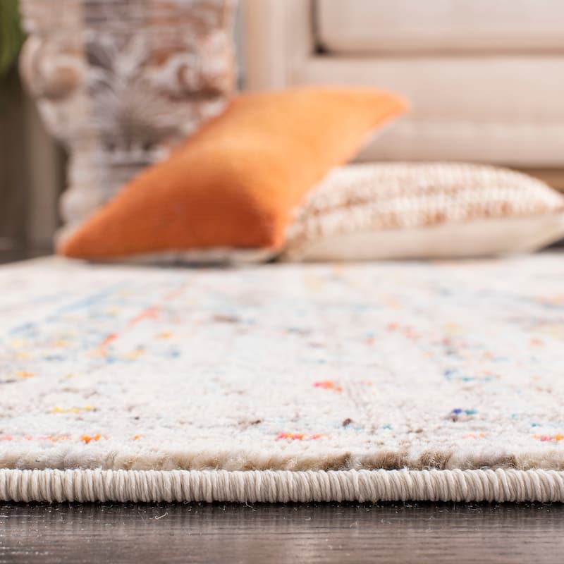 SAFAVIEH Madison Regelinde Oriental Distressed Rug