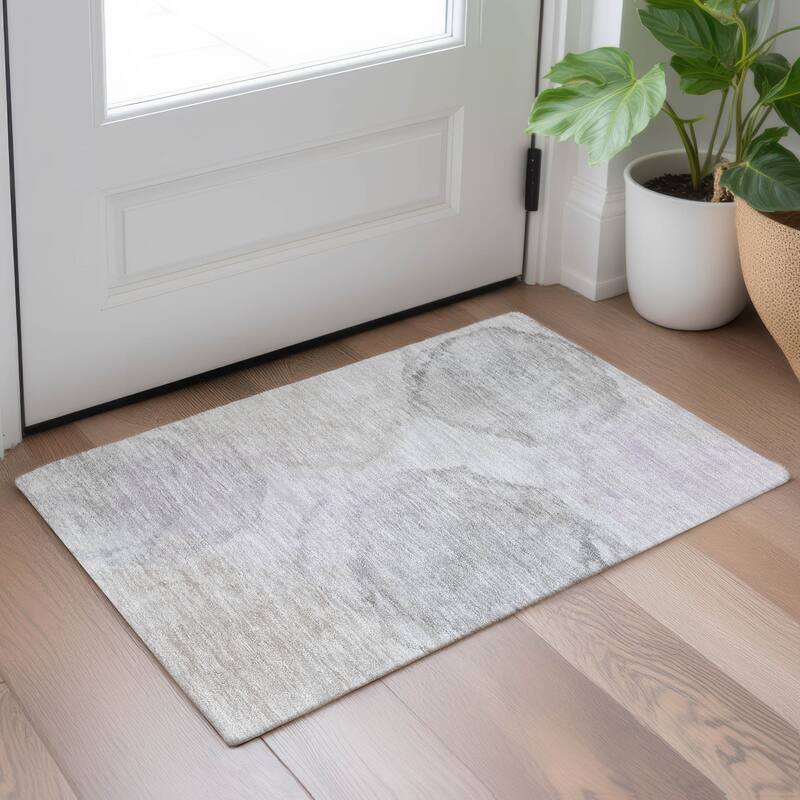 Machine Washable Indoor/ Outdoor Abstract Muted Chantille Rug