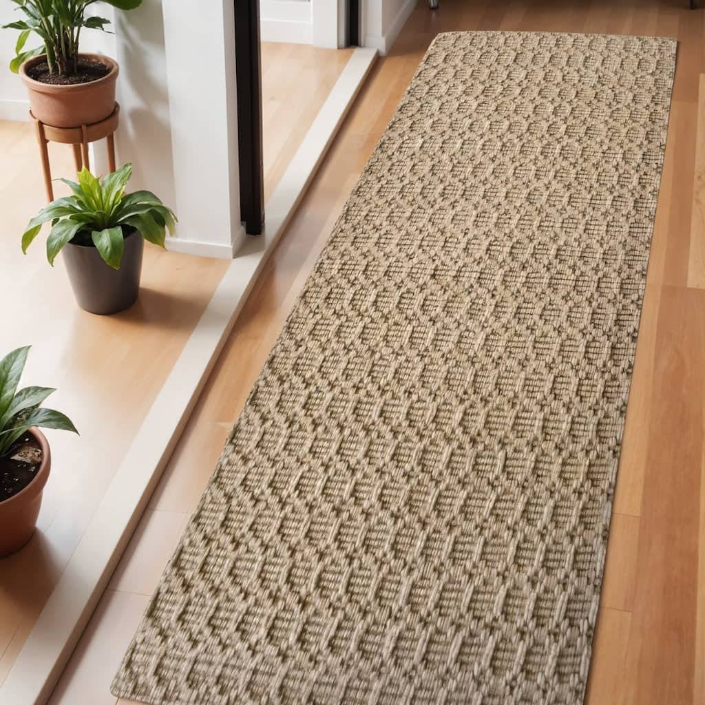 HomeRoots 6' Natural Jute Geometric Hand Woven Area Rug - 72.00 in. x 24.00 in. x 0.25 in.