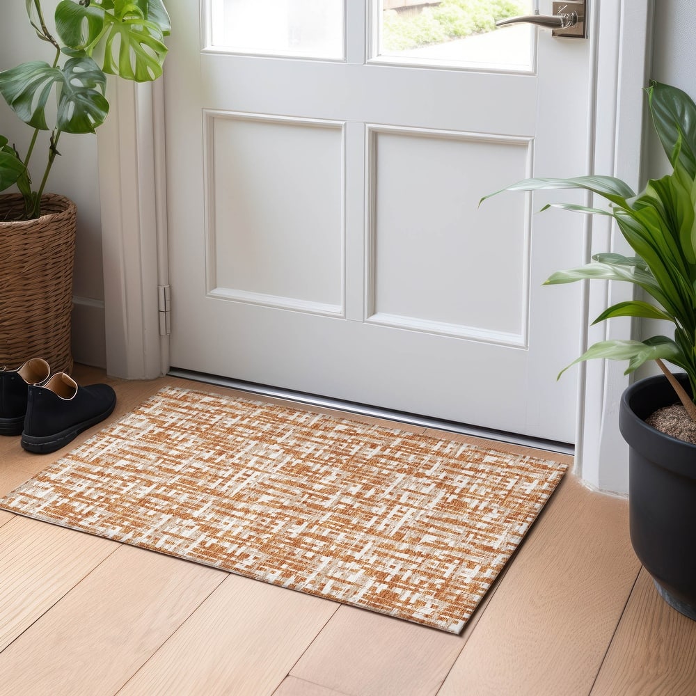 Machine Washable Indoor/ Outdoor Modern Crosshatch Chantille Rug