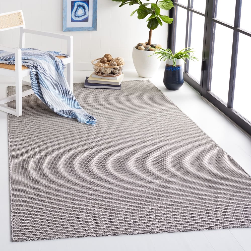 Martha Stewart by SAFAVIEH Silvestra Indoor/ Outdoor Rug