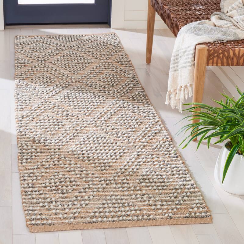 SAFAVIEH Handmade Natura Inna Diamond Jute & Wool Rug - 2'3" x 8' Runner - Natural/Grey
