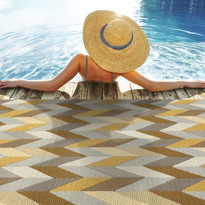 Austin Grey Various Colors Geometric Outdoor Casual Area Rug