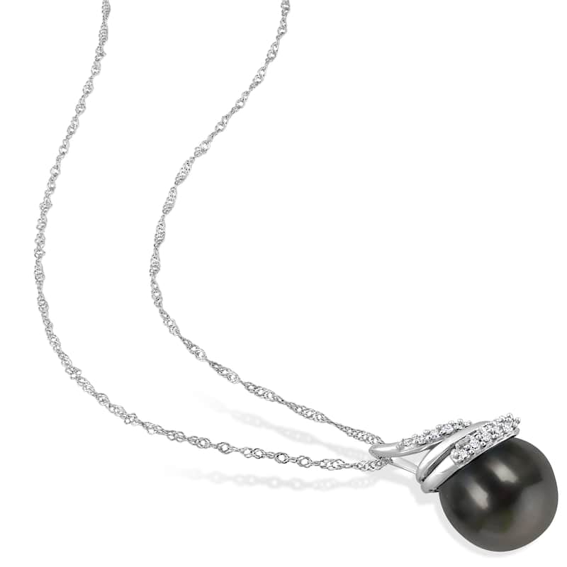 Miadora Black Tahitian Cultured Pearl & 1/10ct TDW Diamond Drop Pendant in 14k White Gold (9-10mm)