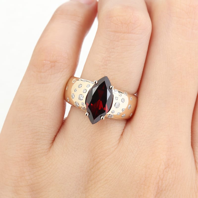 Miadora 2 7/8ct TGW Garnet 1/3ct TDW Diamond Cocktail Ring 14k Yellow Gold