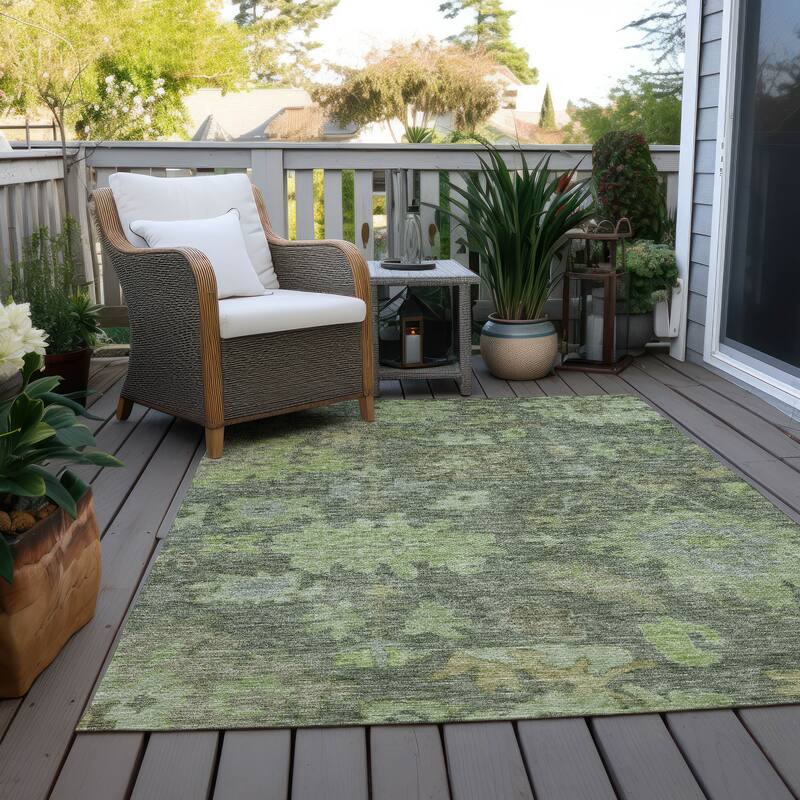 Machine Washable Indoor/ Outdoor Vintage Traditional Chantille Rug