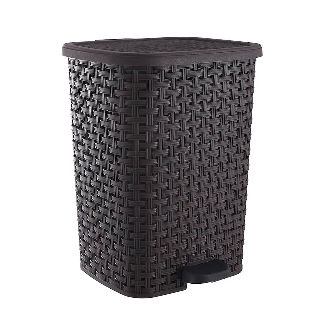 27 qt Wicker Step Trash Can