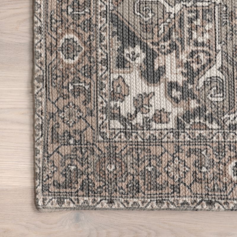 Nuloom Sausha Traditional Medallion Indoor/Outdoor Area Rug