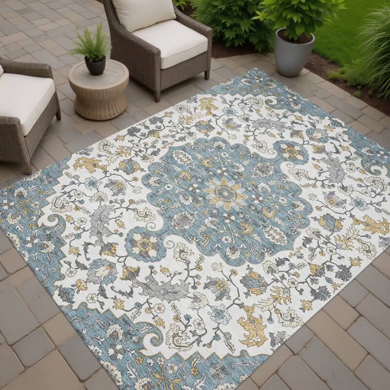 Machine Washable Indoor/ Outdoor Traditional Savannah Chantille Rug