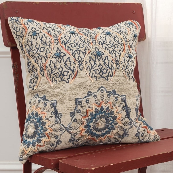 Rizzy Home Beige Rust and Blue Hand crafted Medallion Throw
