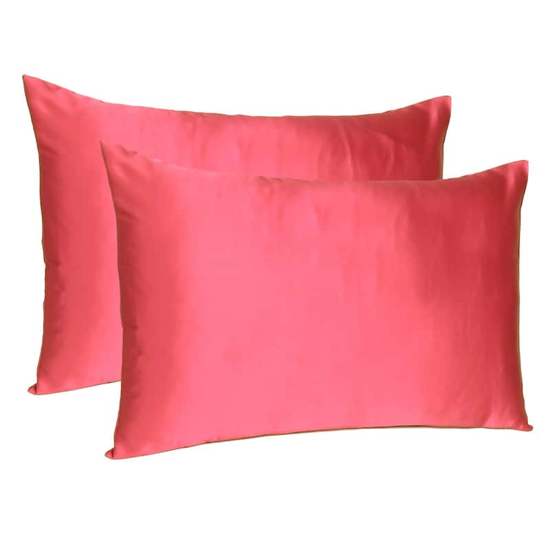 HomeRoots Poppy Red Dreamy Set Of 2 Silky Satin Standard Pillowcases