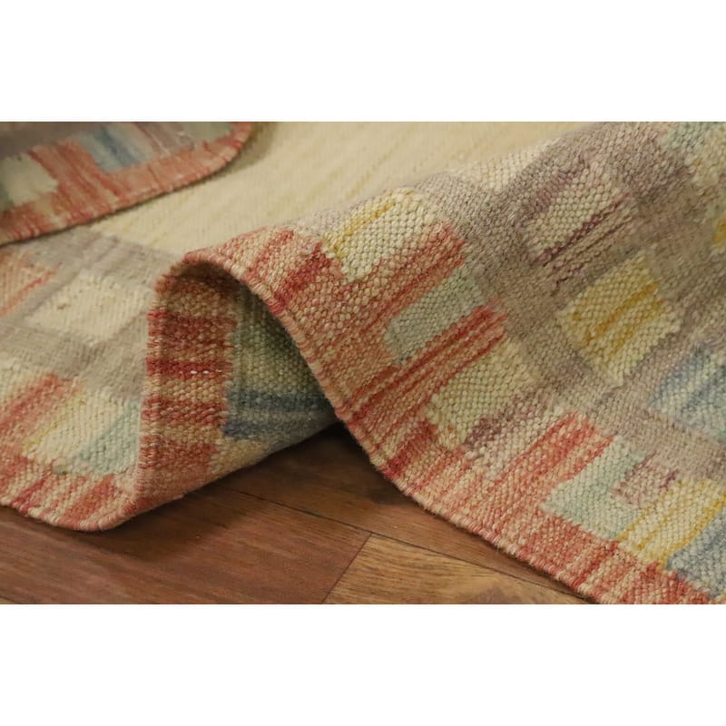Hand Woven Oriental 100% Wool Carpet Southwestern Tribal Multi-Colored Kilim Area Rug - 5' 4'' X 3' 3''