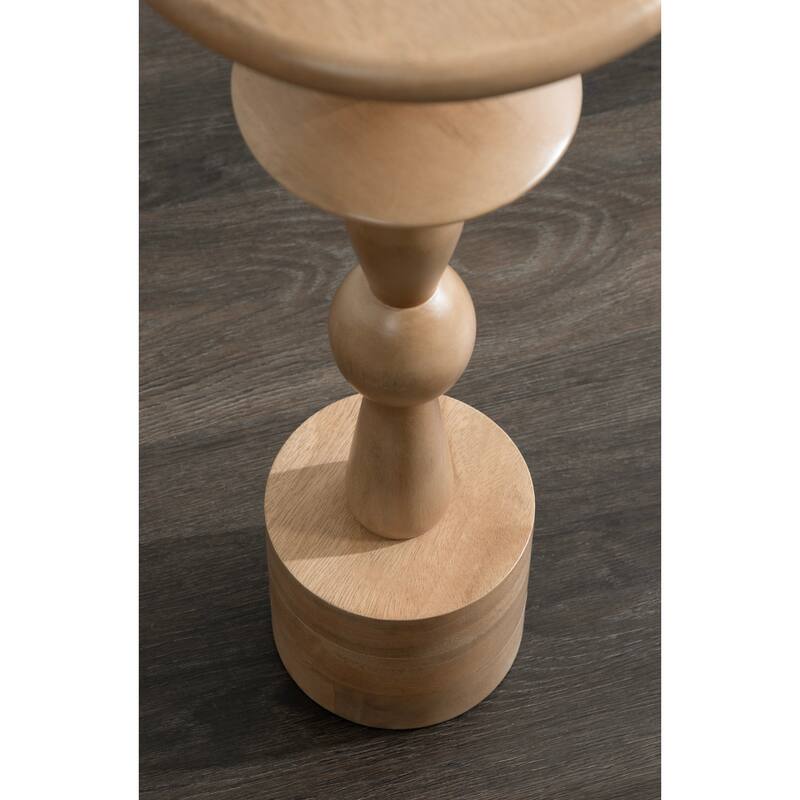 Kate and Laurel Avenal Drink Table