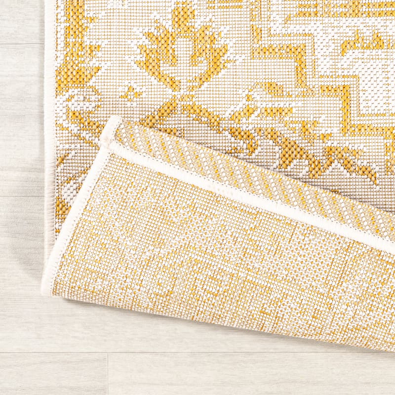 JONATHAN Y Charleston Medallion Indoor/Outdoor Area Rug - 2 X 10 - Cream/Yellow