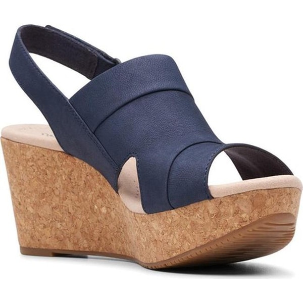 clarks navy wedge sandals