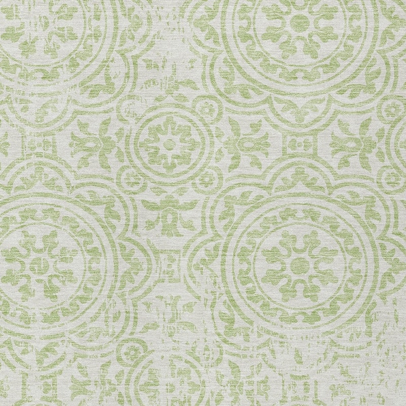 HomeRoots Medallion Transitional Rectangle Outdoor Rug