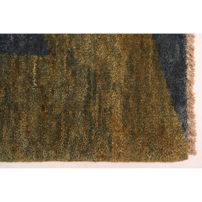 ECARPETGALLERY Hand-knotted Peshawar Ziegler Olive Wool Rug - 4'11 x 6'10