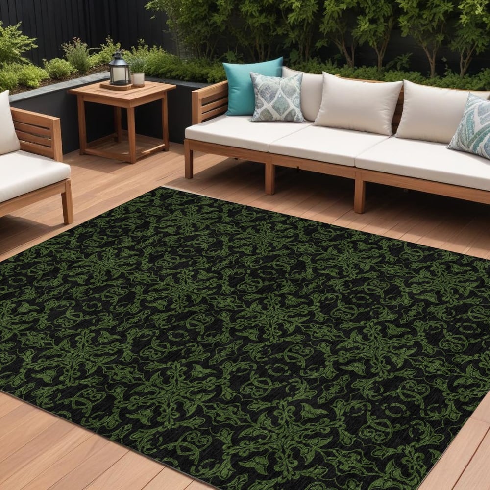 HomeRoots Medallion Transitional Rectangle Outdoor Rug