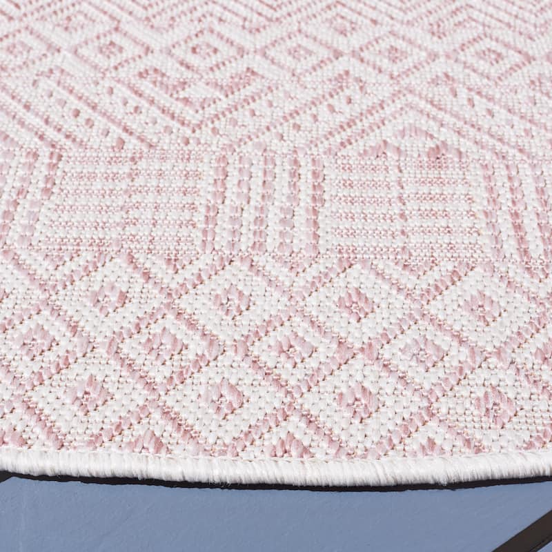 SAFAVIEH Courtyard Terezija Indoor/ Outdoor Waterproof Patio Backyard Rug