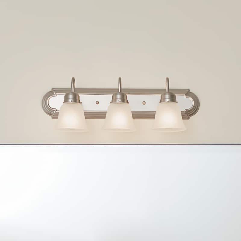 Kichler Lighting Traditional 3-light Brushed Nickel Bath/Vanity Light
