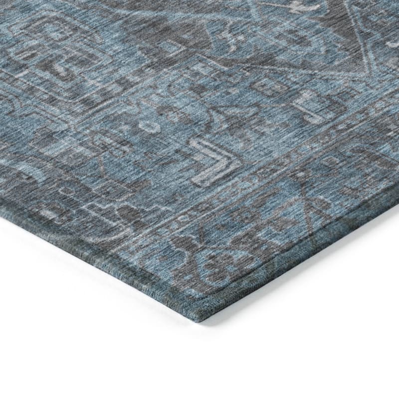 Machine Washable Indoor/ Outdoor Traditional Persian Chantille Rug