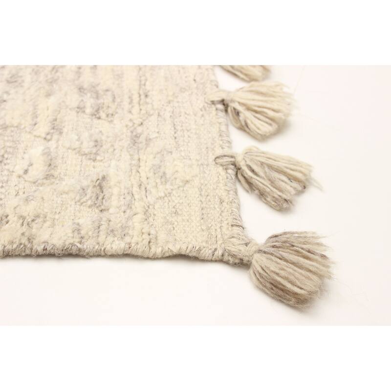 Tangier Ivory Rug 4'10" x 8'0" - 4'10 x 8'0