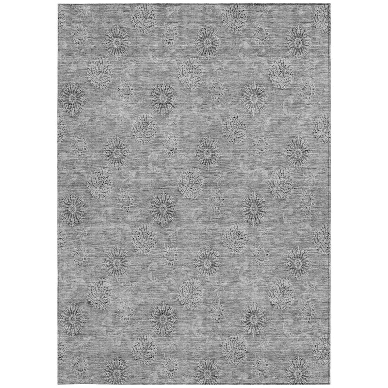 HomeRoots Floral Transitional Rectangle Outdoor Rug