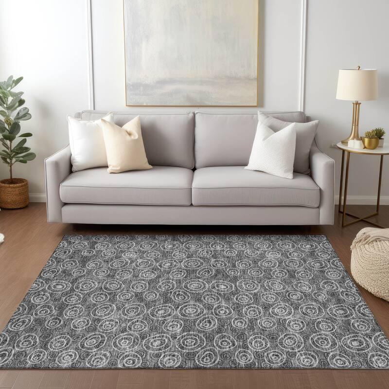 Machine Washable Indoor/ Outdoor Chantille Modern Bubbles Rug