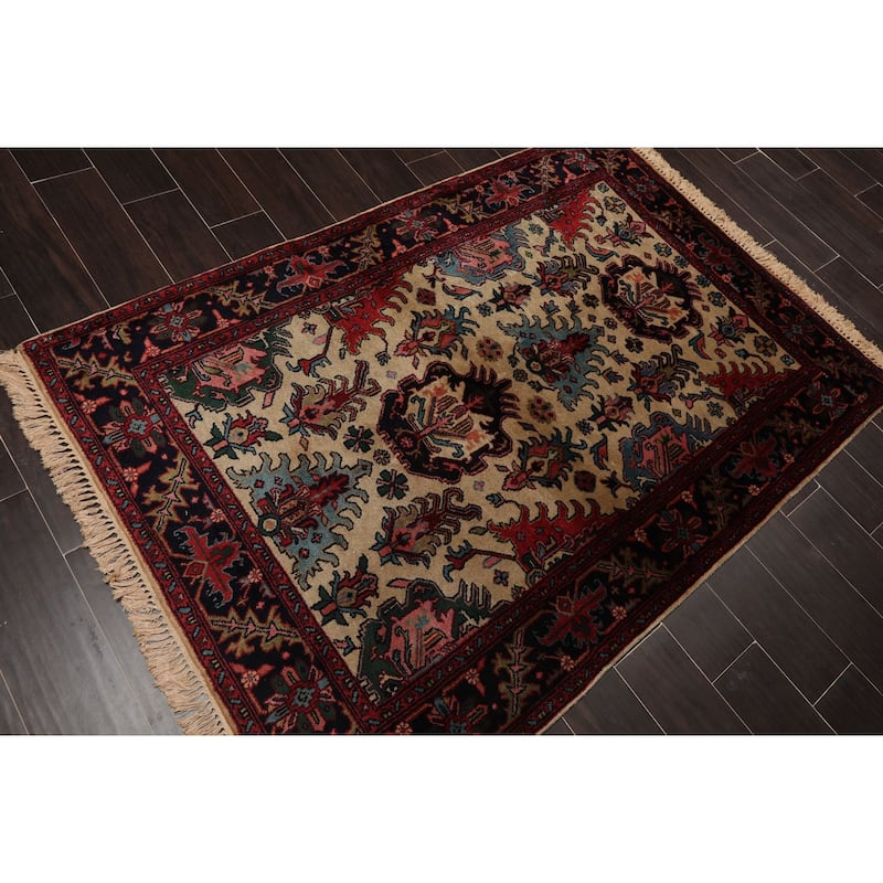 Hand Knotted Beige,Black Persian Wool Traditional Oriental Area Rug (4x6) - 4' x 6'