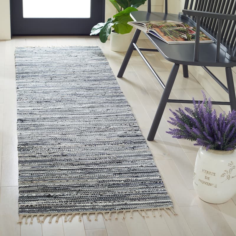 SAFAVIEH Handmade Rag Rug Irmeli Casual Stripe Cotton Rug - 2'3" x 5' - Grey