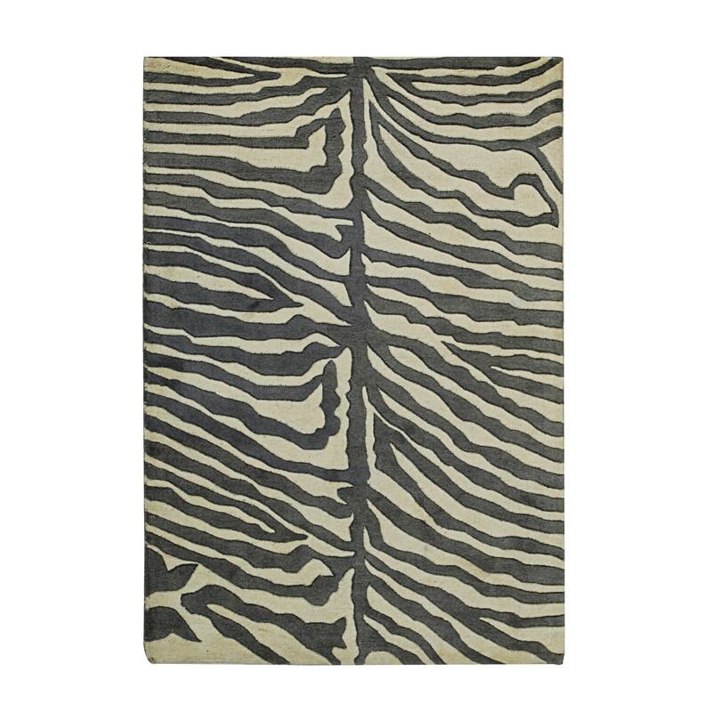 Gray Hand-Tufted Wool Rug, 4' x 6', Plush Elegant Accent Rug - L