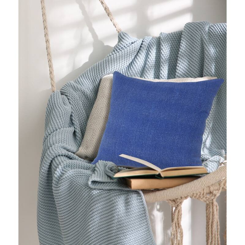 HomeRoots 20" X 20" Classic Blue 100% Cotton Zippered Pillow