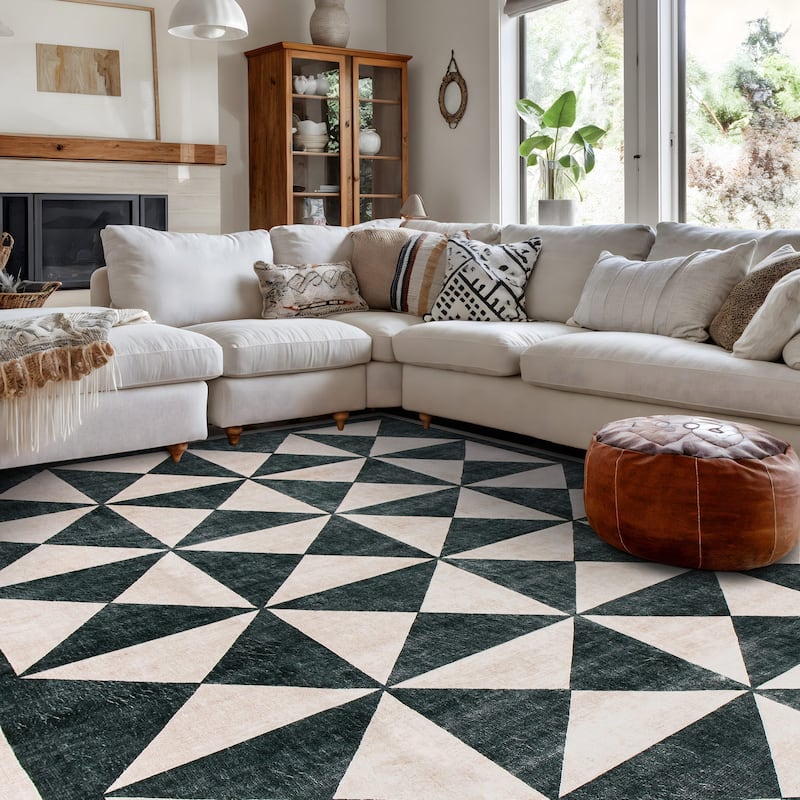 World Rug Gallery Geometric Diamond Washable Non-Slip Area Rug - 5'x7' - Cream