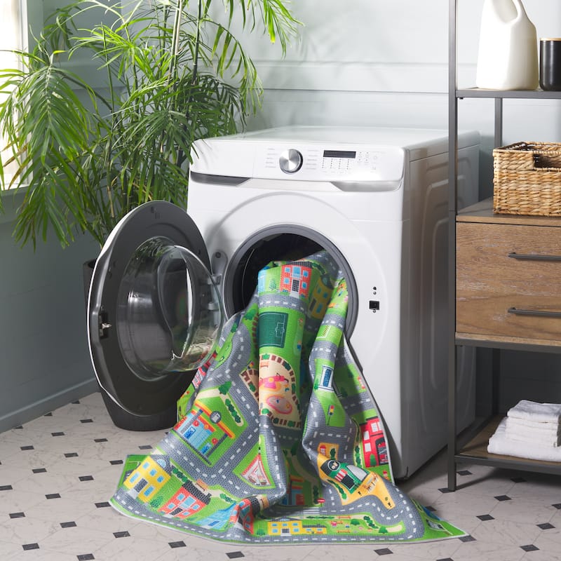 SAFAVIEH Tacoma Kids Lillemor Kids & Tween Rug - 5' x 8' - Grey/Green