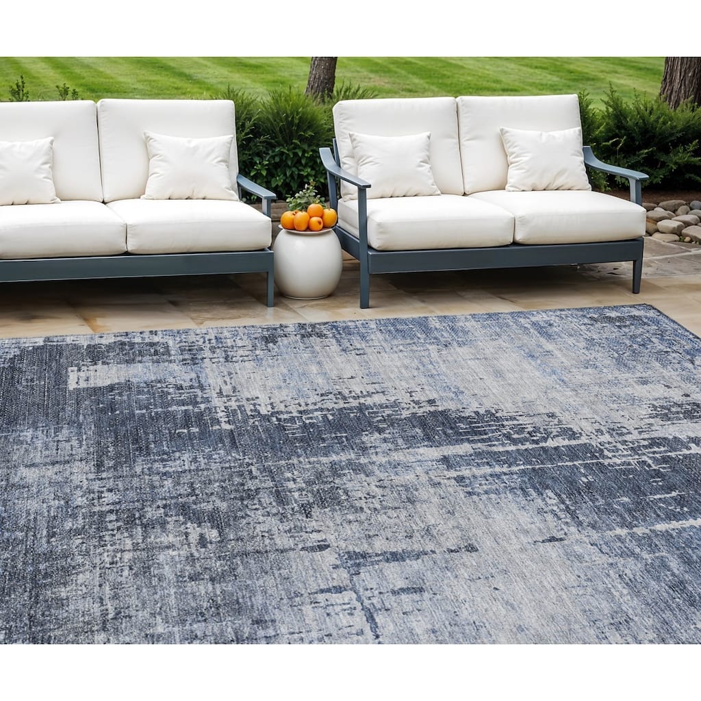 HomeRoots Abstract Transitional Rectangle Outdoor Rug