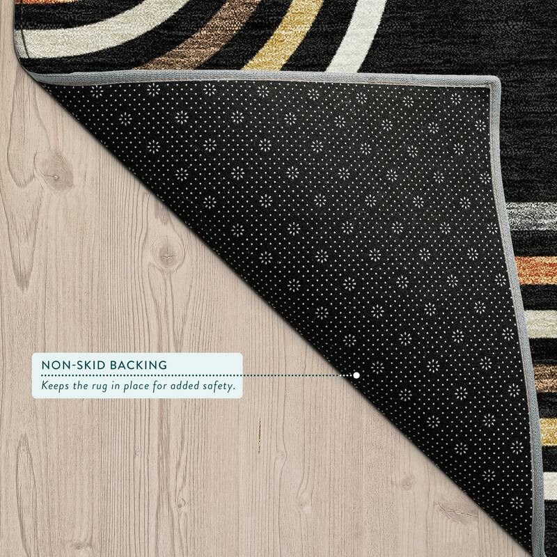 Machine Washable Indoor/ Outdoor Modern Leawood Chantille Rug
