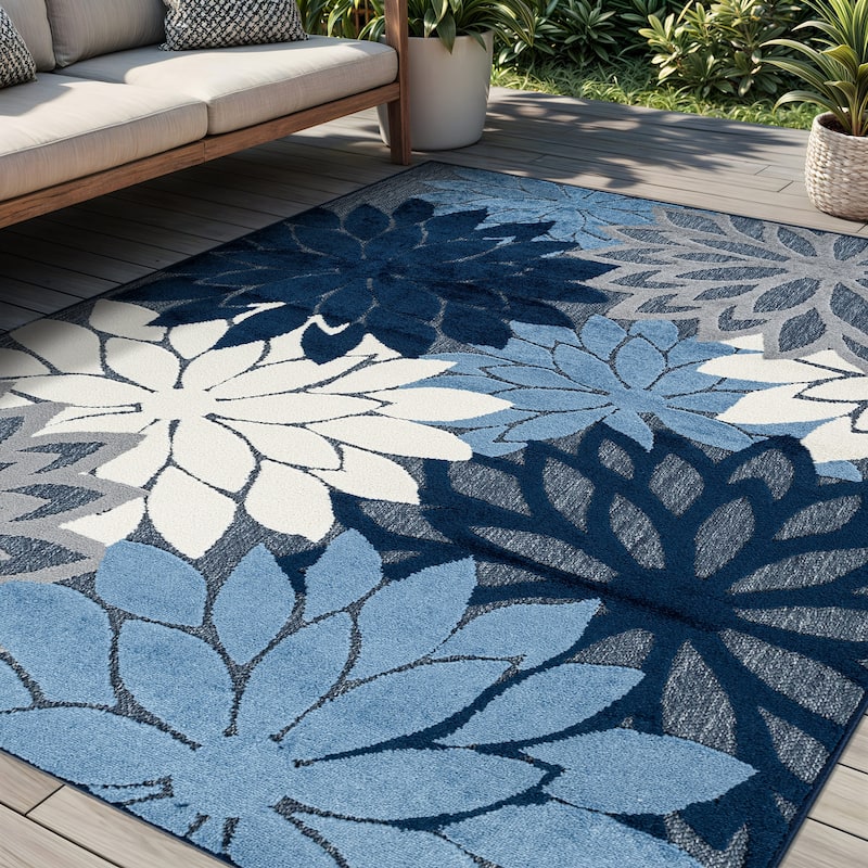 World Rug Gallery Indoor/Outdoor High-Low Textured Area Rug, Floral Easy-Clean Patio Rug